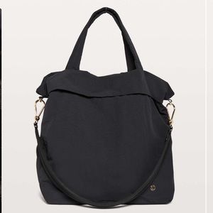 Lululemon level bag large